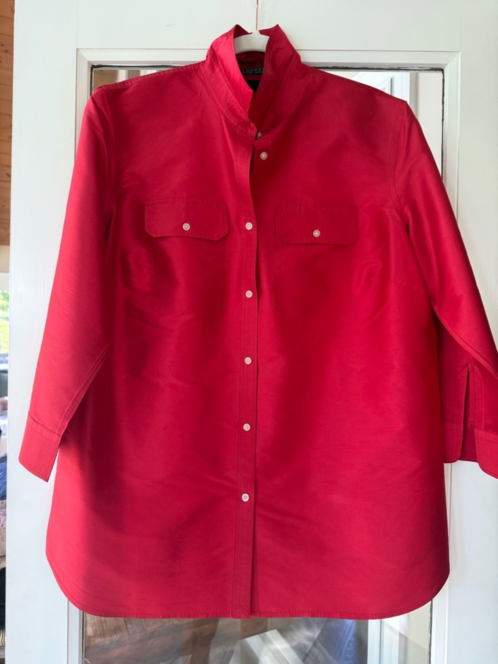 100% SILK Lauren Ralph Lauren Red Shirt with Collar and 3/4 sleeves. Dry cleaned